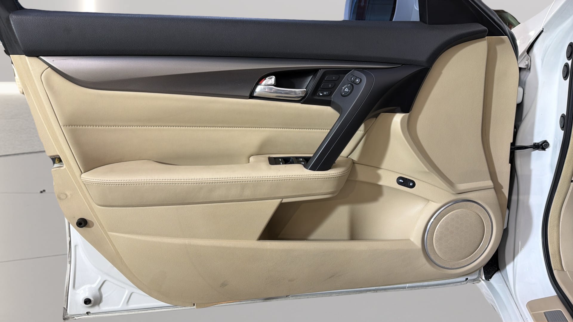 Used 2012 Acura TL w/ Technology Package FWD image 21