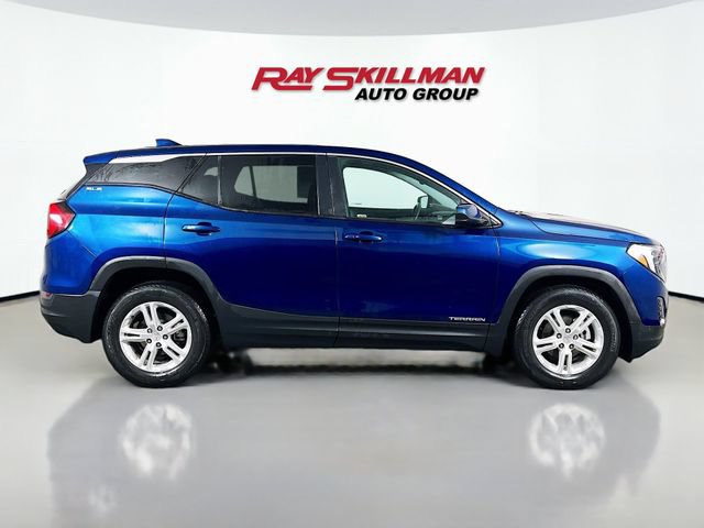 Used 2021 GMC Terrain SLE FWD image 8