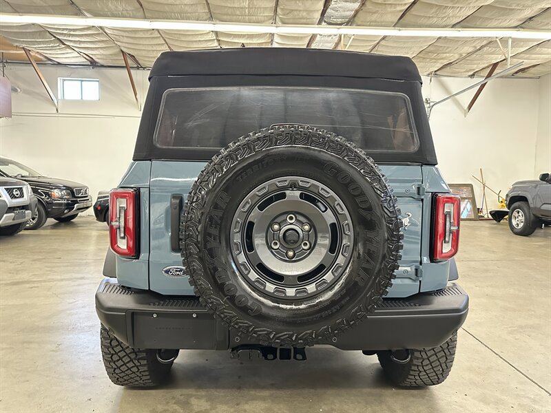 Used 2023 Ford Bronco Badlands AWD/4WD image 4