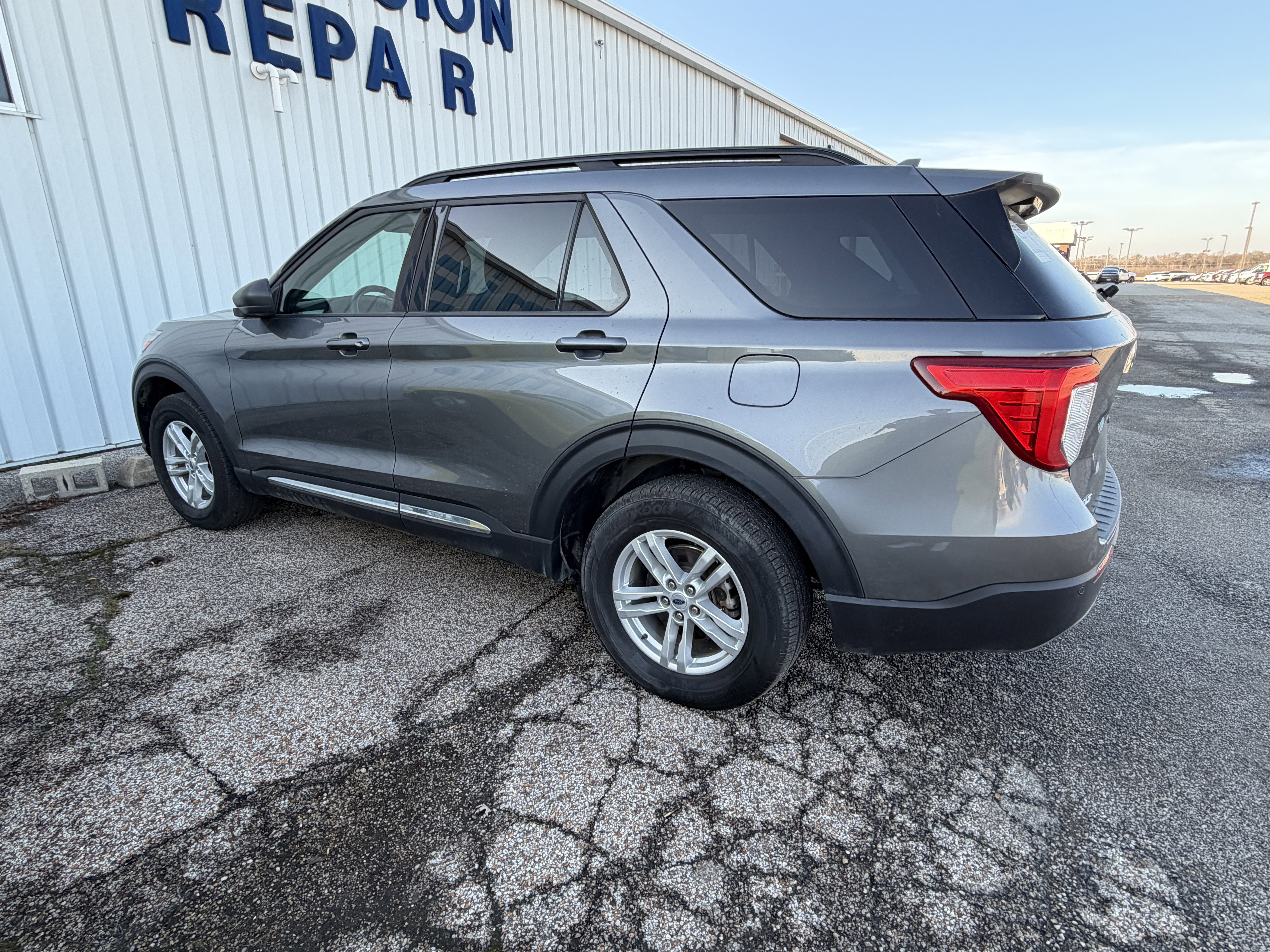 Used 2023 Ford Explorer XLT w/ Equipment Group 202A image 12