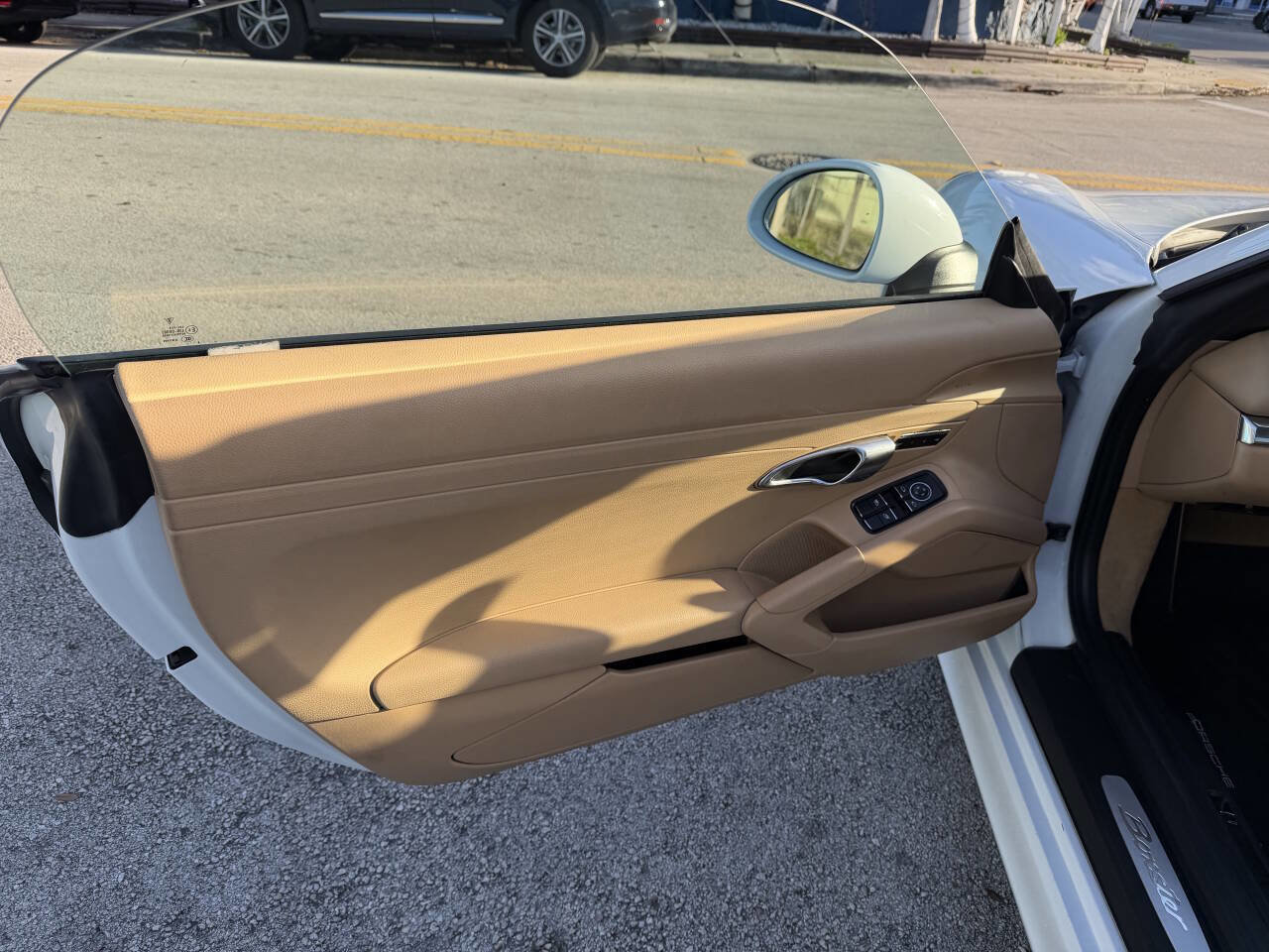 Used 2015 Porsche Boxster Base 2dr Convertible image 11