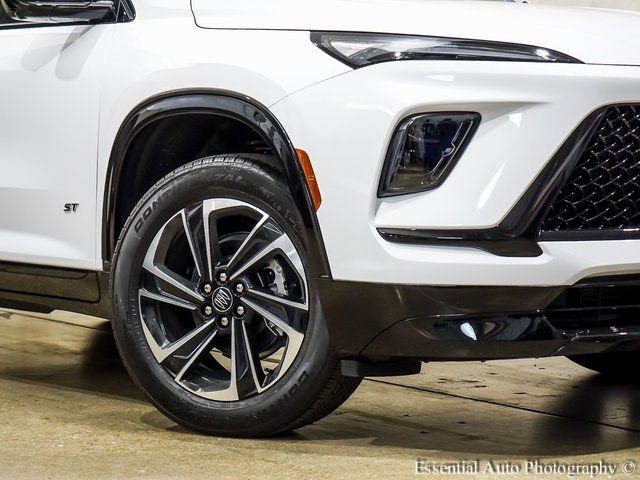 New 2026 Buick Enclave Sport Touring w/ Power Package image 3