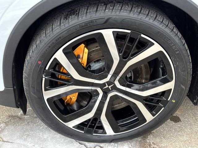 Used 2021 Polestar Polestar 2 w/ Performance Package image 12