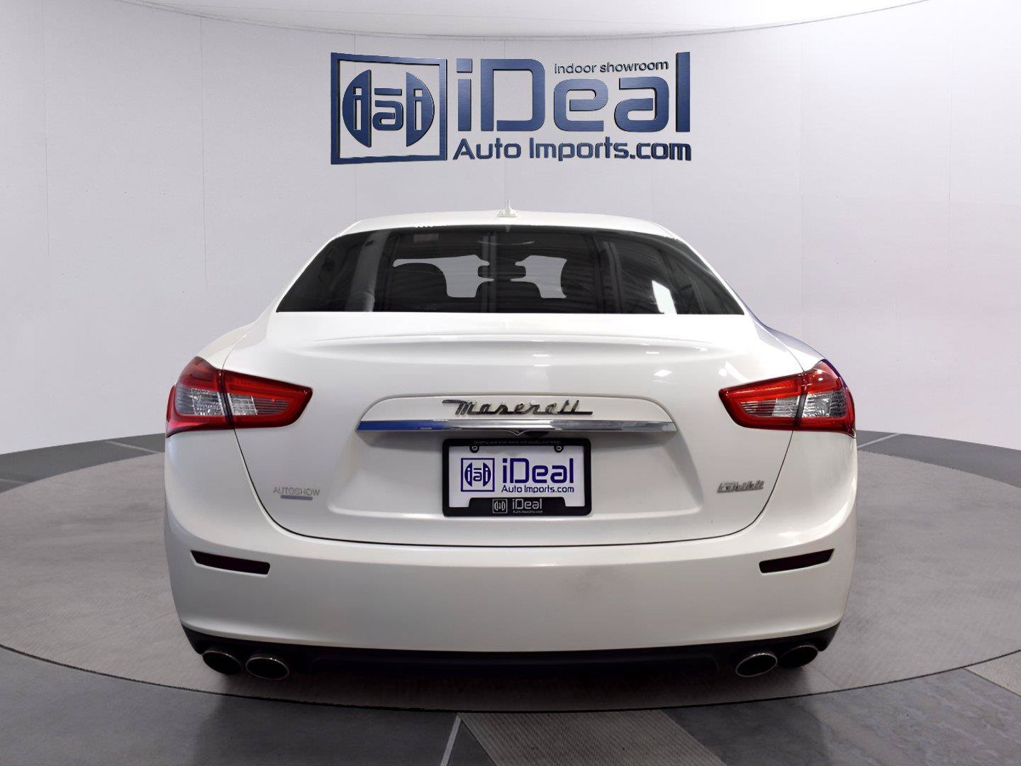 Used 2014 Maserati Ghibli RWD image 3