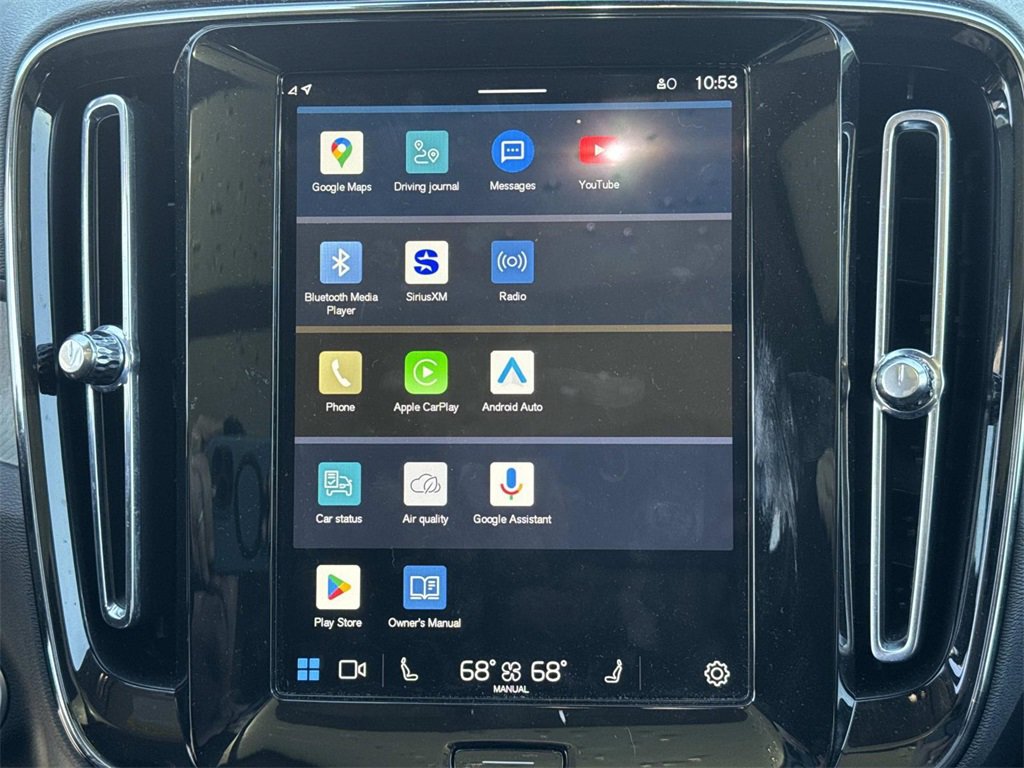 Used 2024 Volvo XC40 B5 Plus image 43