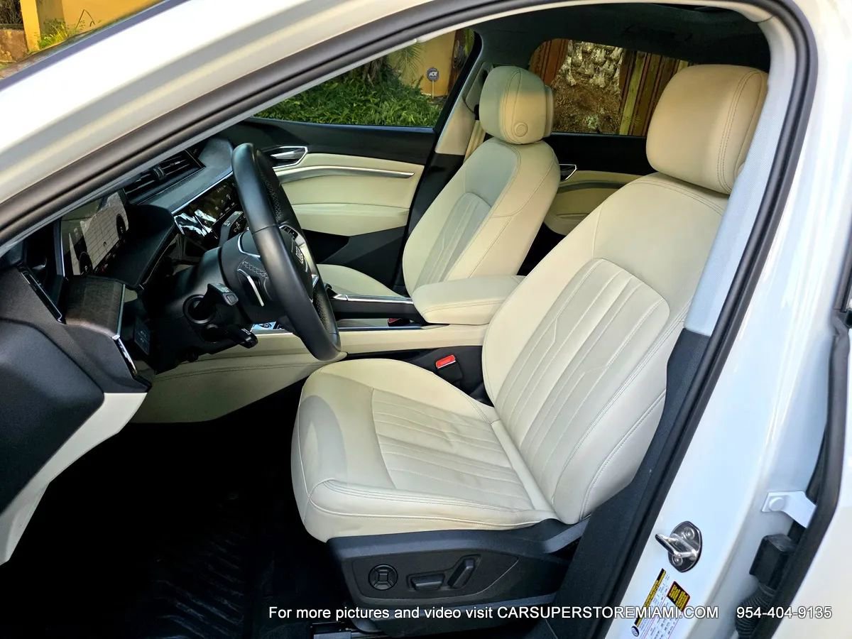 Used 2021 Audi e-tron Premium w/ Convenience Plus Package image 5