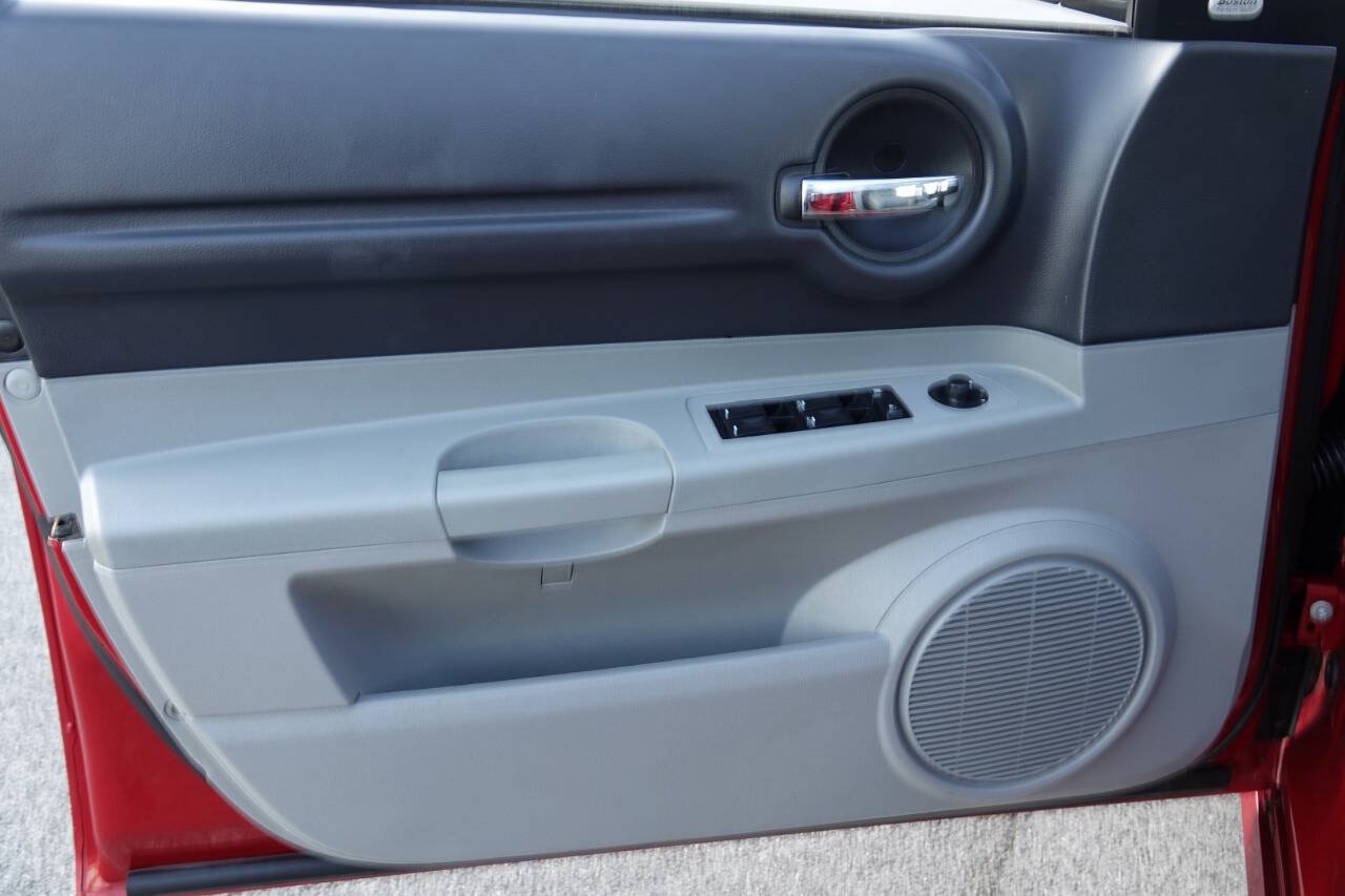Used 2006 Dodge Magnum R/T w/ Convenience Group II RWD image 64