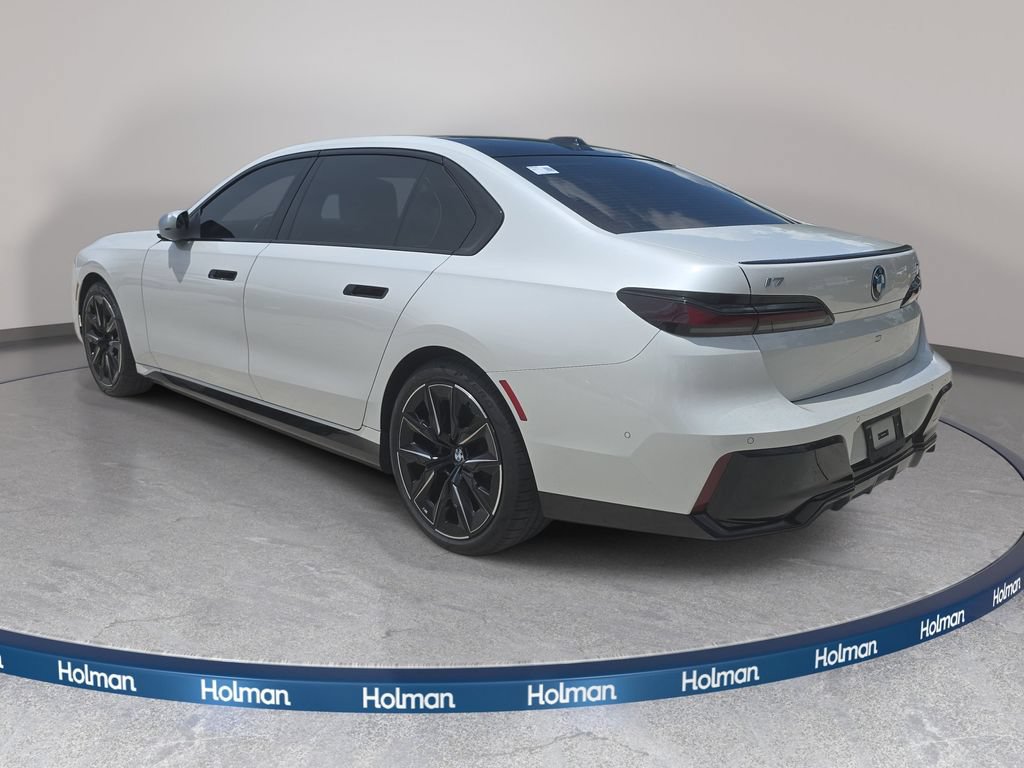 Certified 2023 BMW i7 xDrive60 AWD/4WD image 7