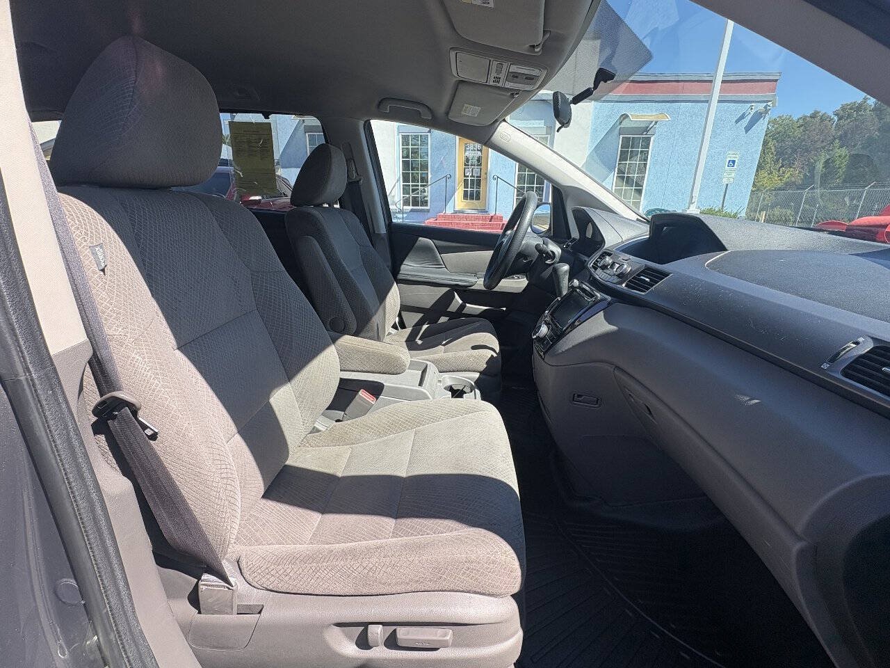 Used 2014 Honda Odyssey EX image 19