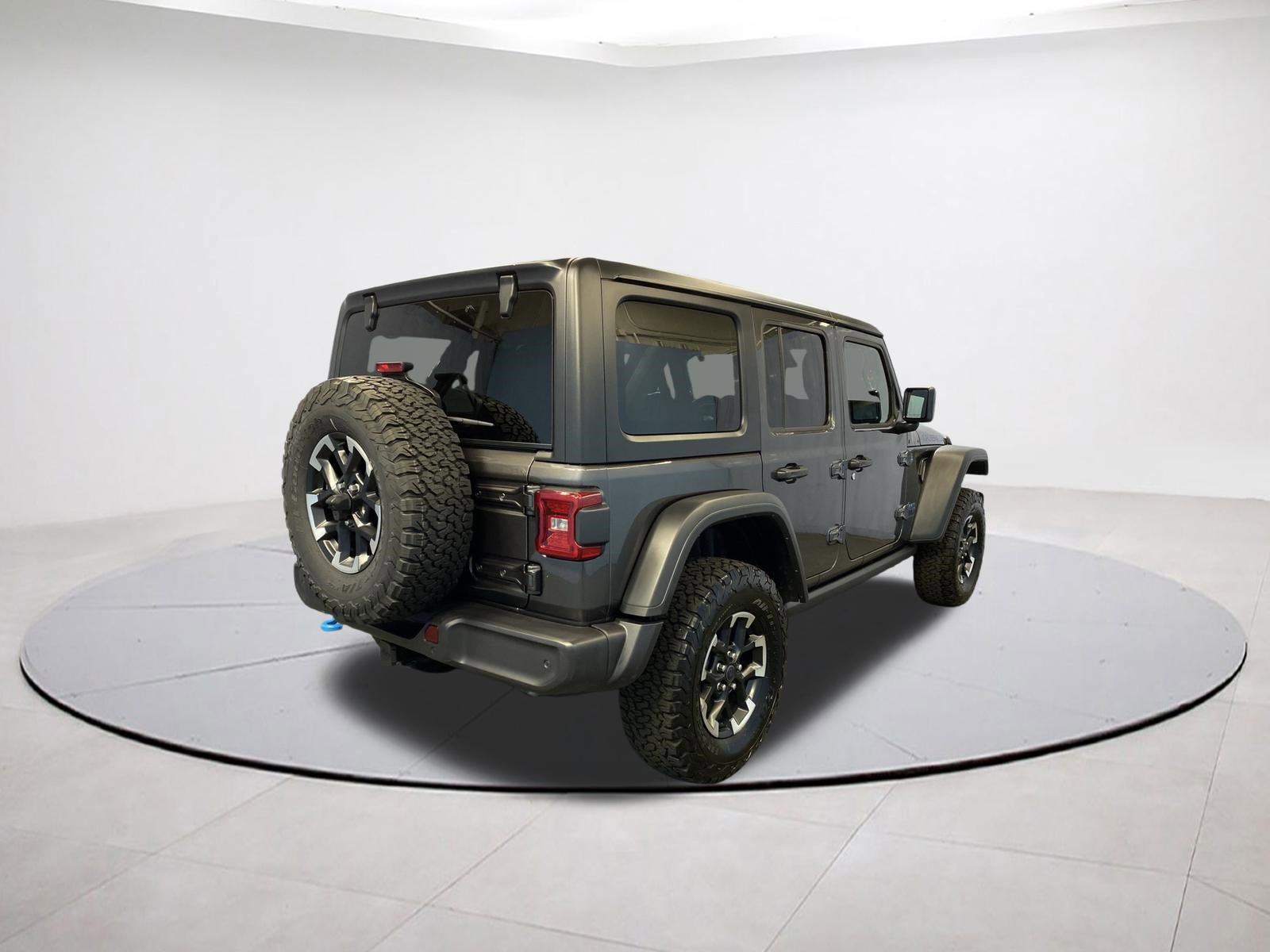 Certified 2025 Jeep Wrangler Unlimited Rubicon 4xe w/ Safety Group image 6