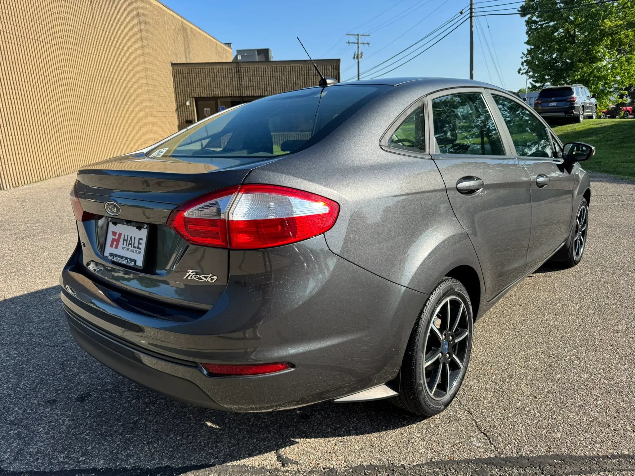 Used 2019 Ford Fiesta SE w/ Cold Weather Package FWD image 9