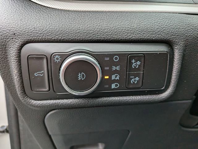 Certified 2023 Ford Explorer XLT w/ Equipment Group 202A image 16