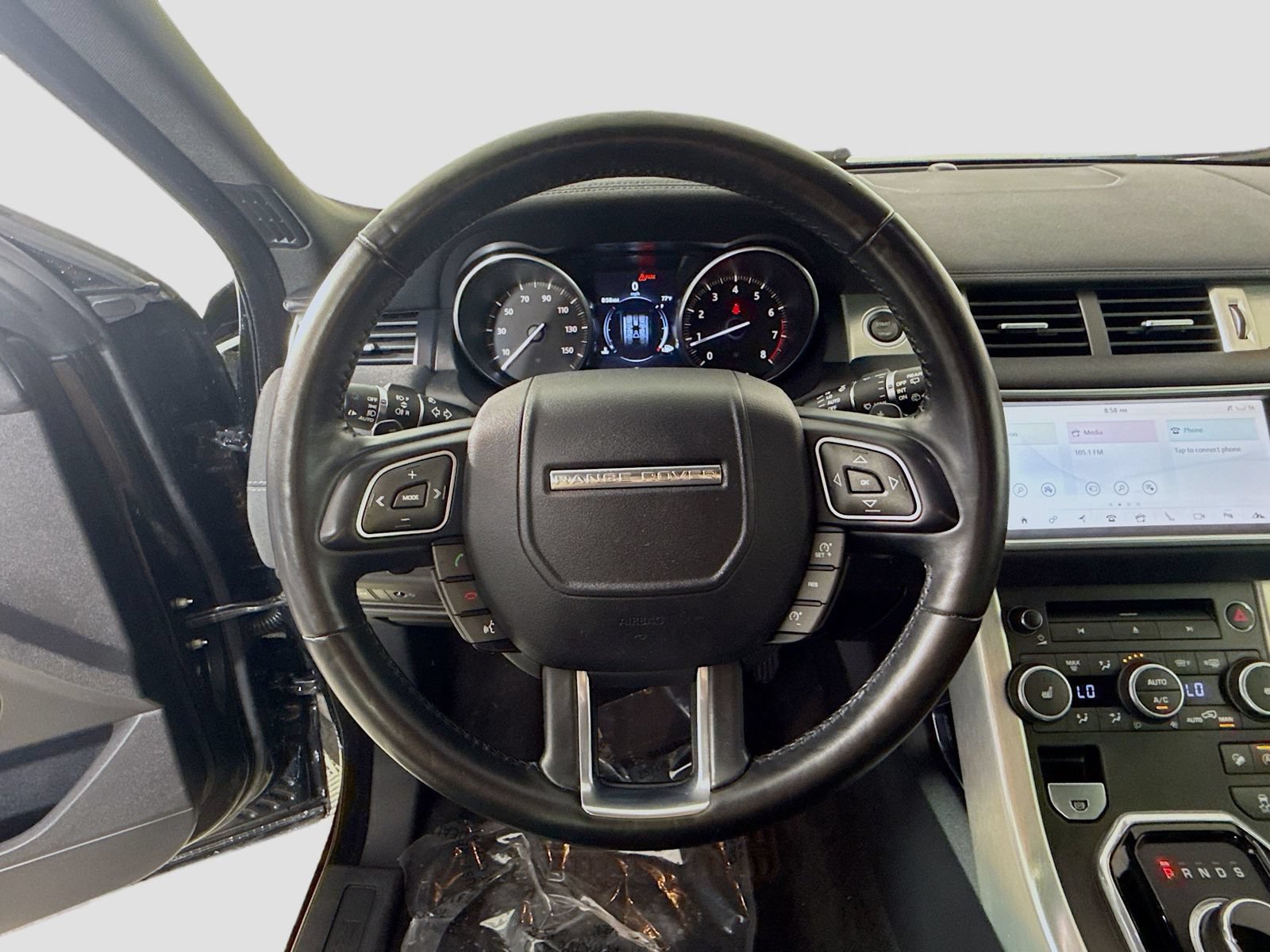 Used 2017 Land Rover Range Rover Evoque SE Premium AWD/4WD image 9