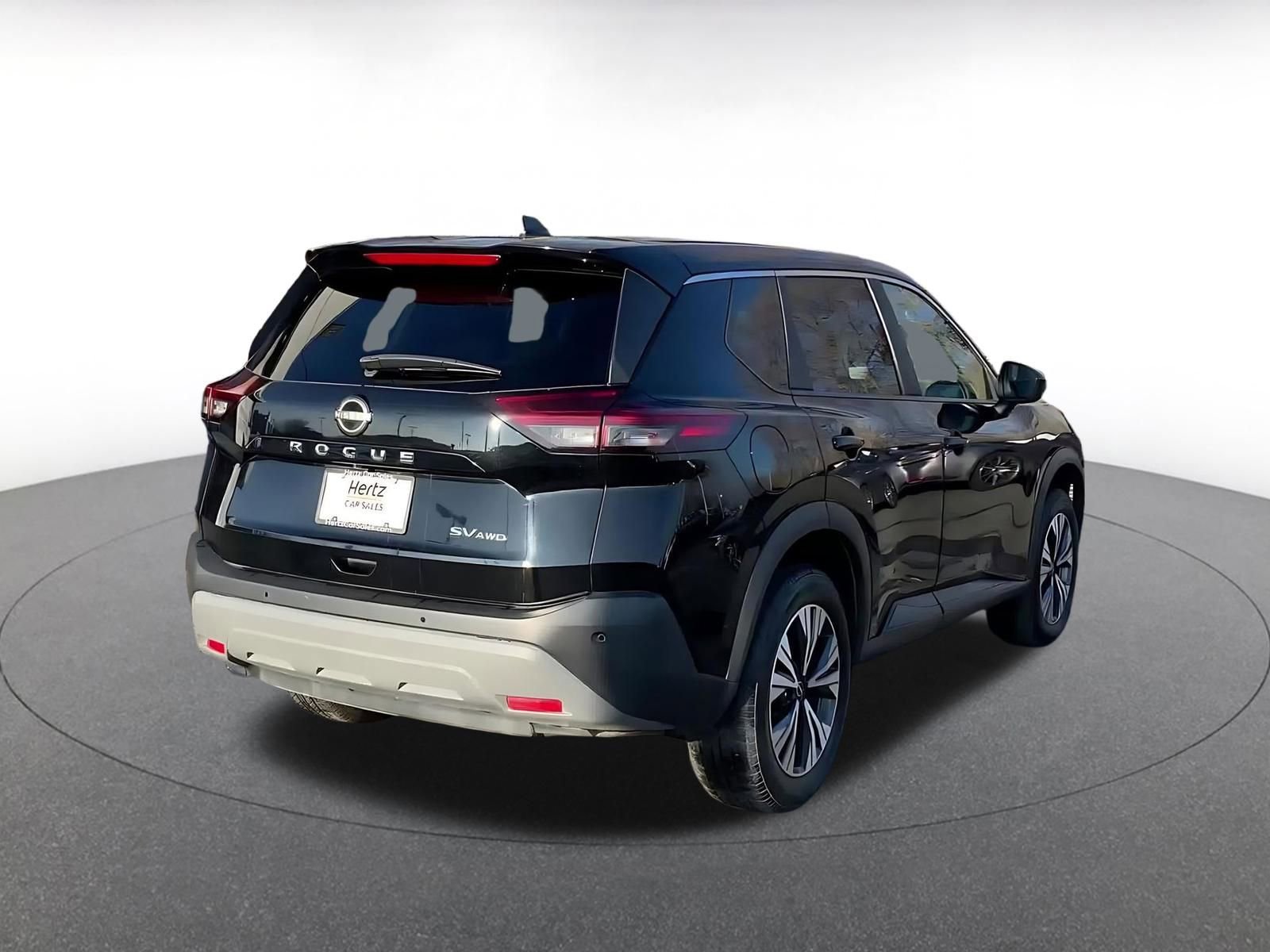 Used 2023 Nissan Rogue SV image 14