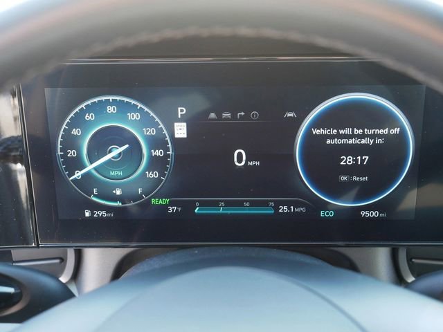 Used 2024 Hyundai Elantra Limited image 26