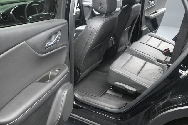 Used 2023 Chevrolet Blazer LT w/ Sound & Technology Package FWD image 17