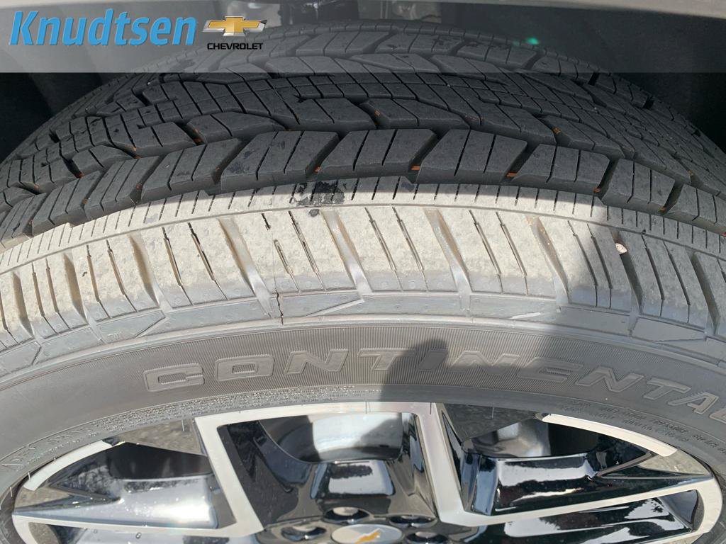 New 2026 Chevrolet Traverse High Country w/ LPO, Floor Liner Package AWD/4WD image 10