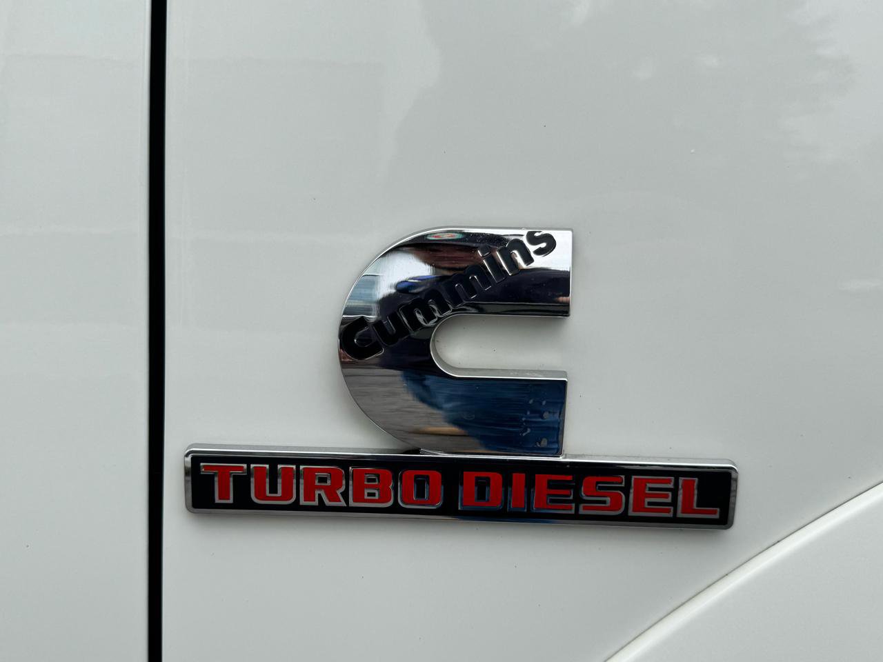 Used 2018 RAM 2500 Laramie w/ Sport Appearance Group image 18