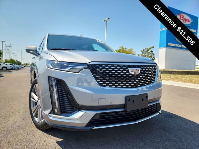 Used 2025 Cadillac XT6 Premium Luxury image 12