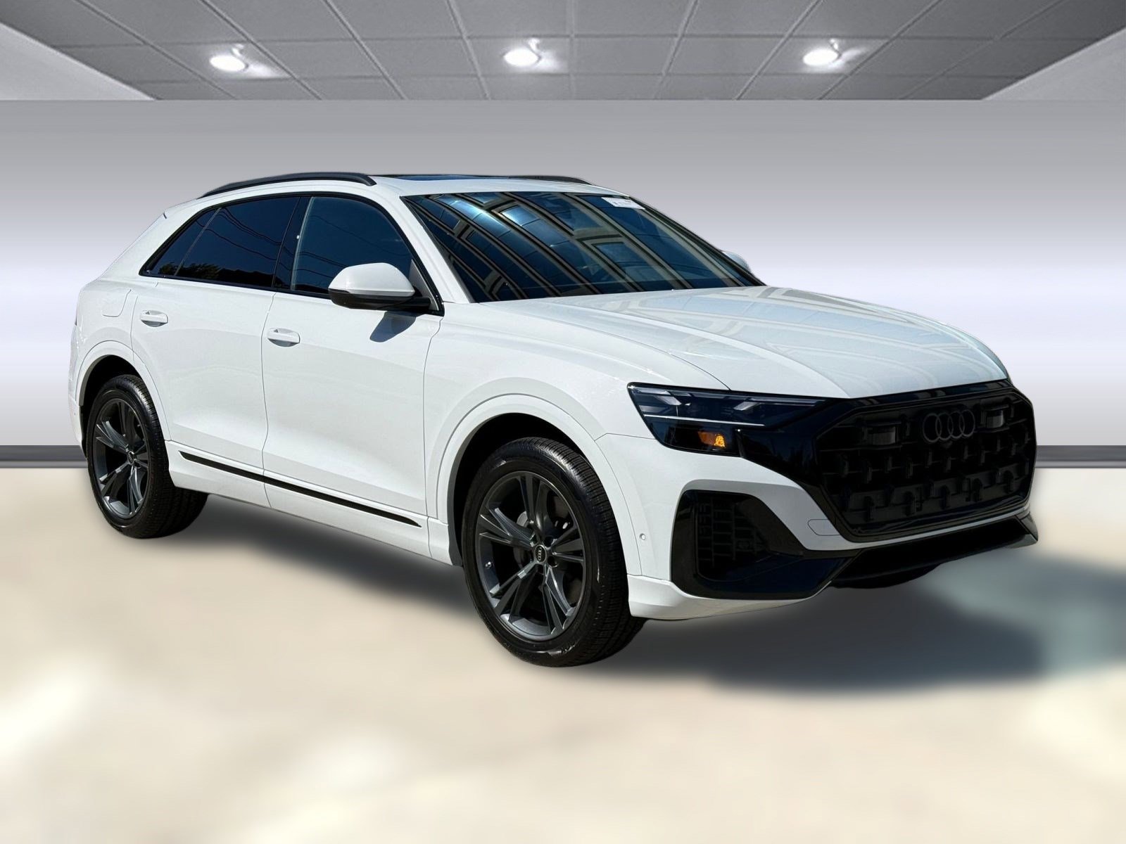 New 2026 Audi Q8 Premium image 7