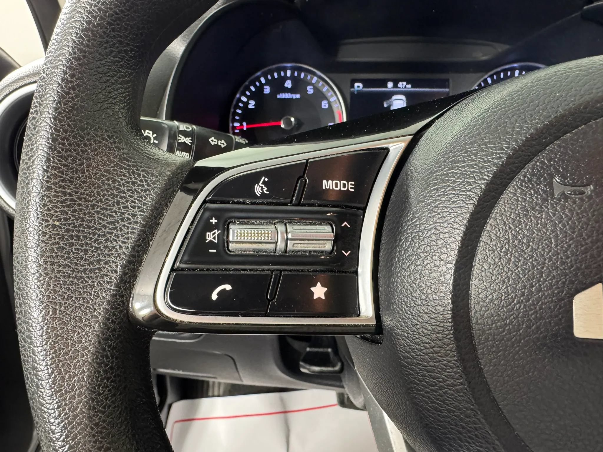 Used 2023 Kia Forte LXS w/ LXS Technology Package FWD image 15