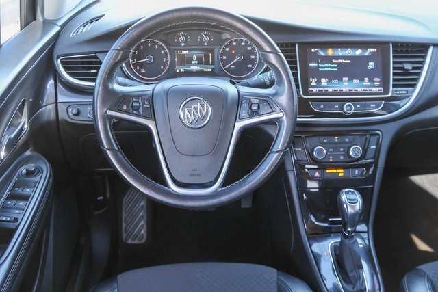 Used 2018 Buick Encore Preferred image 17