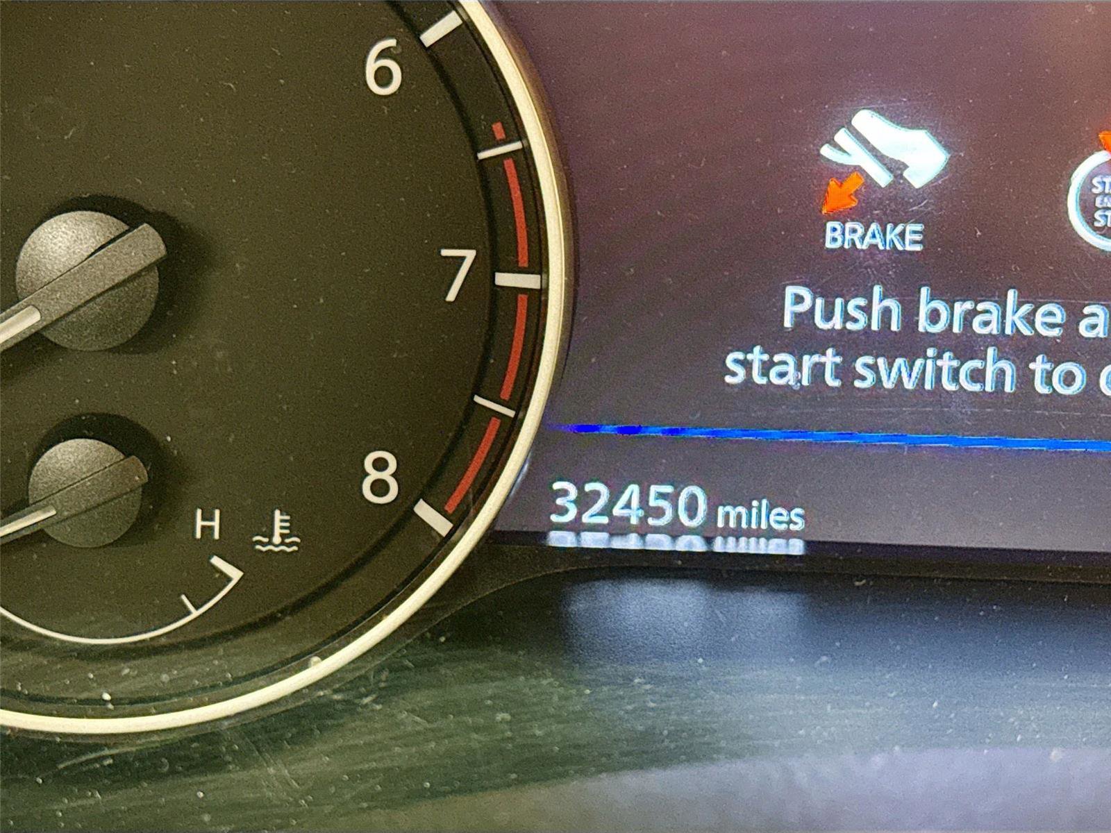 Used 2025 Nissan Altima 2.5 SV FWD image 7