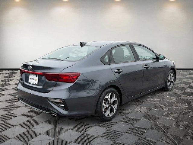 Used 2019 Kia Forte LXS FWD image 5