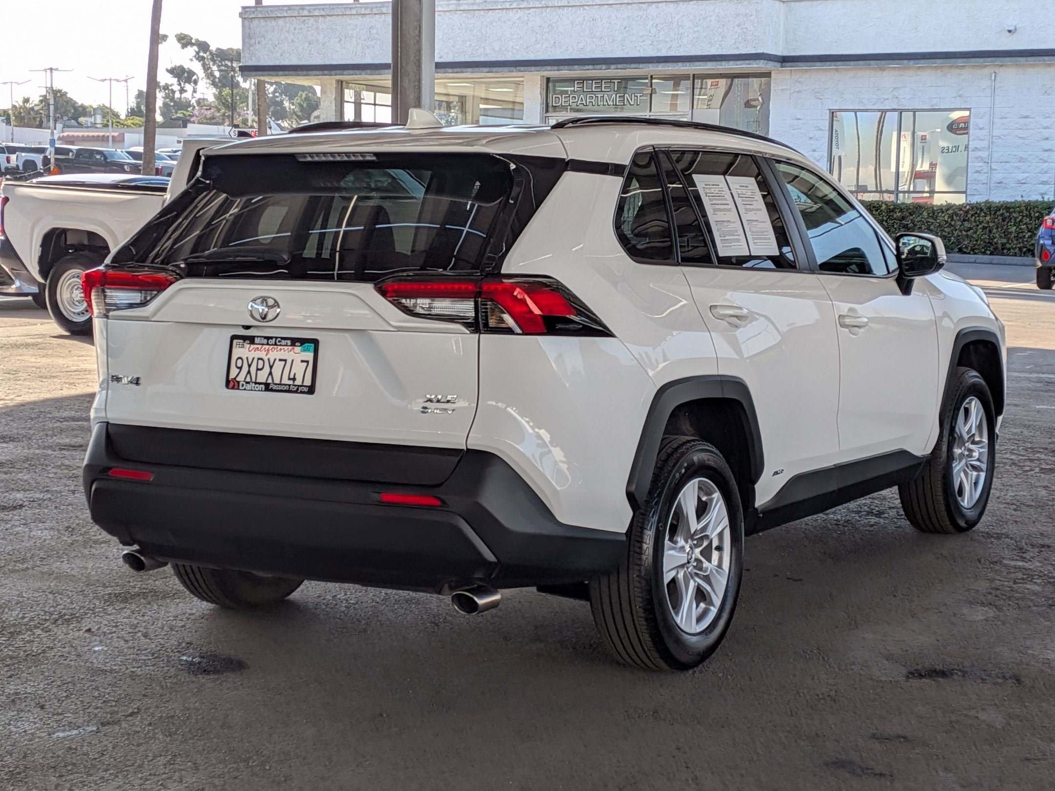 Certified 2025 Toyota RAV4 XLE AWD/4WD image 4