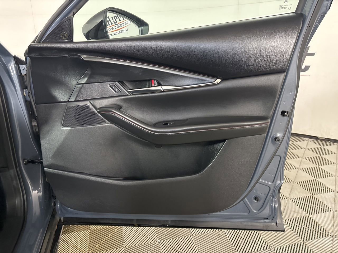 Used 2025 MAZDA CX-30 AWD 2.5 S w/ Preferred Package image 26