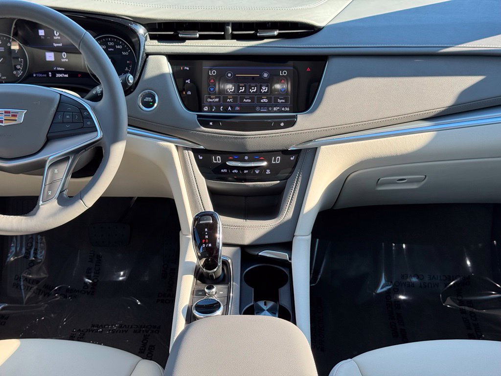 Used 2026 Cadillac XT5 Premium Luxury FWD image 30