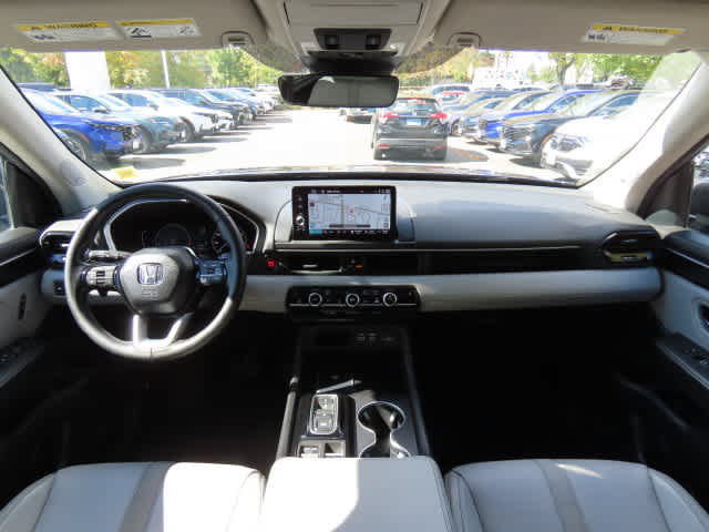 Certified 2024 Honda Pilot Touring image 21
