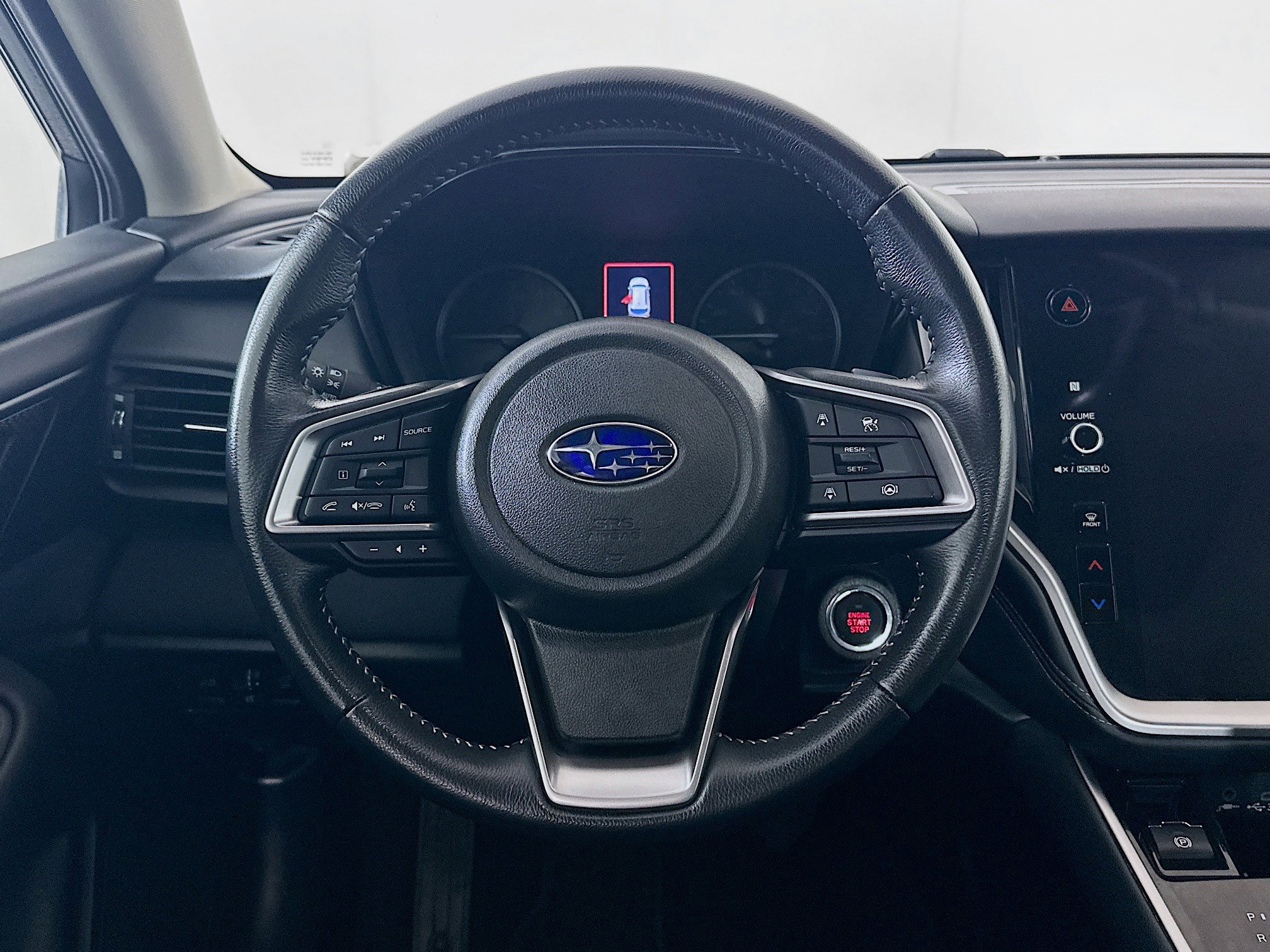 Used 2025 Subaru Outback Premium AWD/4WD image 17