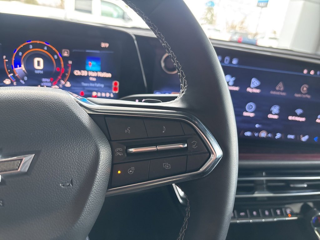 Used 2024 Chevrolet Traverse Z71 image 14