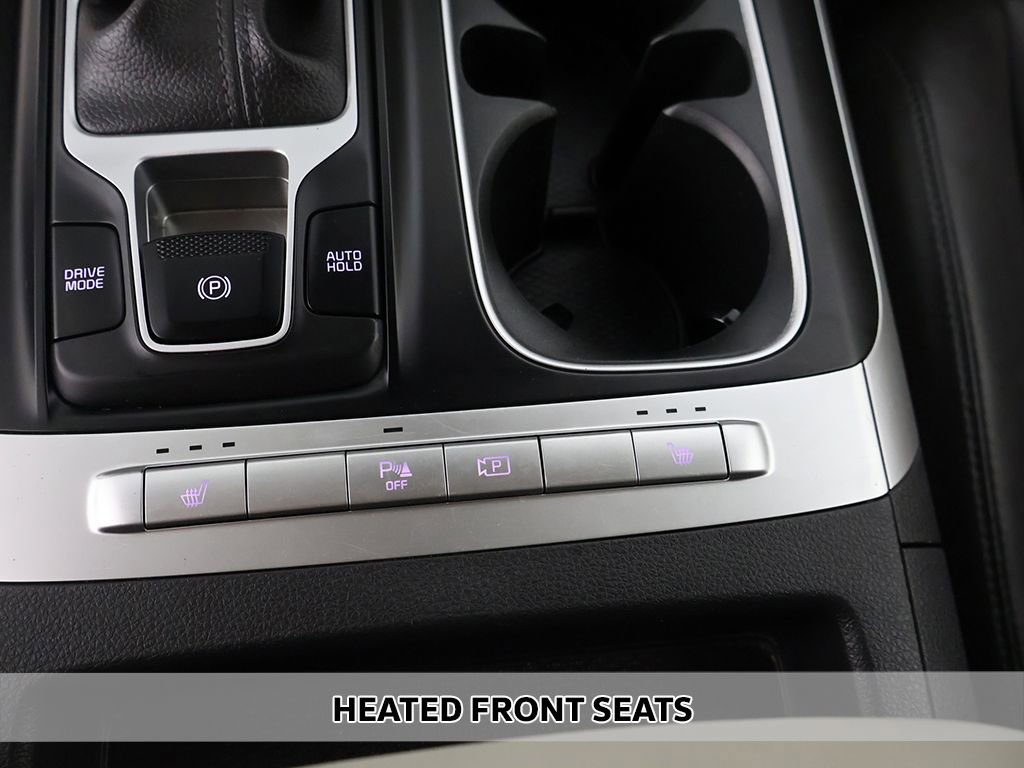 Used 2024 Kia Carnival LX FWD image 6