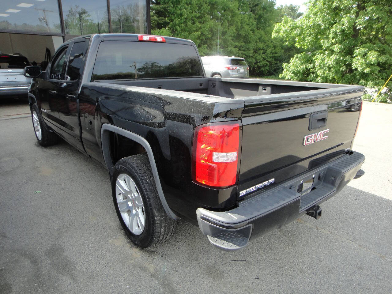 Used 2019 GMC Sierra 1500 Limited w/ Elevation Edition AWD/4WD image 4