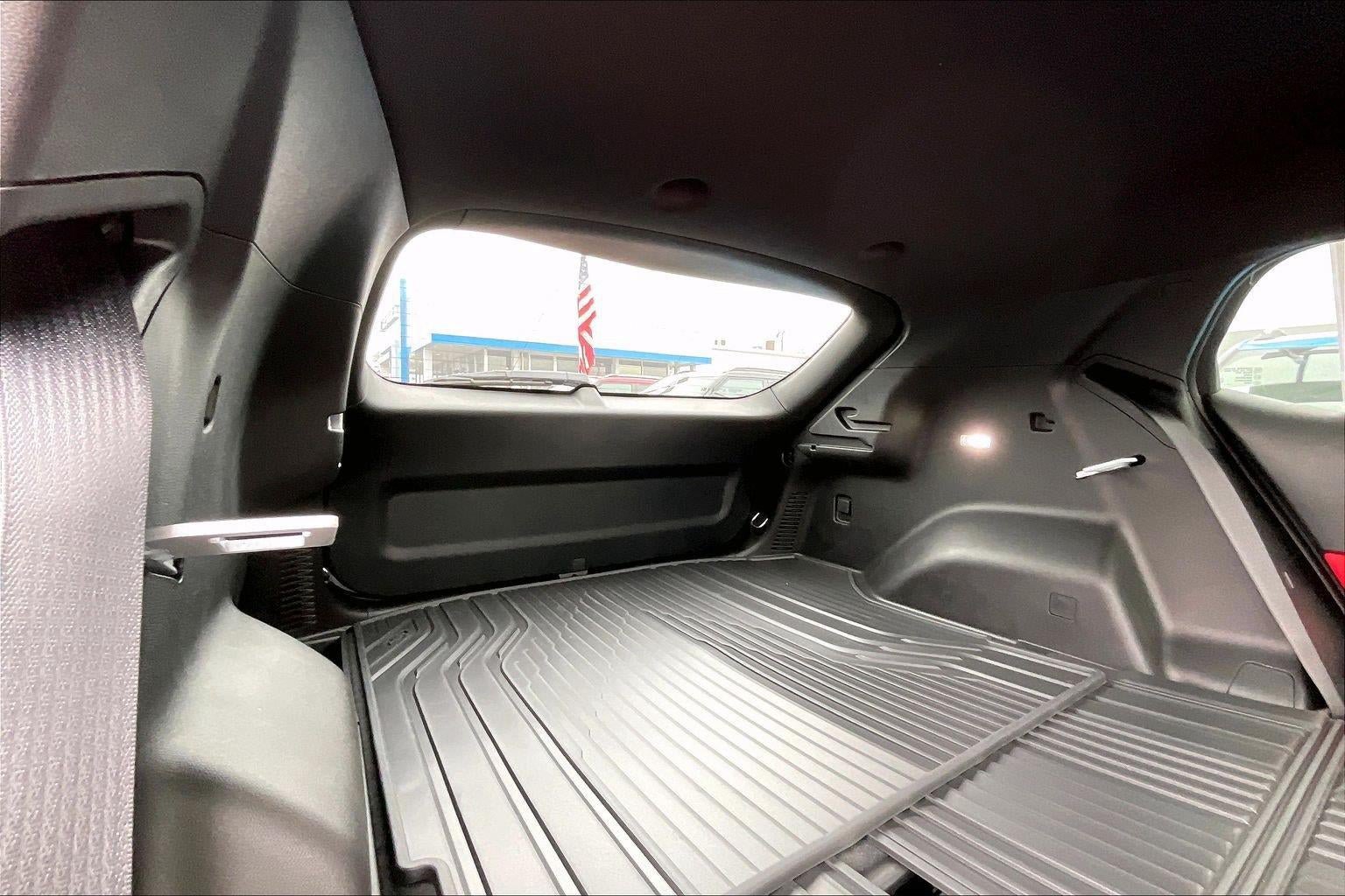 New 2026 Chevrolet Equinox EV RS w/ Convenience Package II AWD/4WD image 24