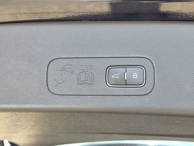 Used 2025 Lincoln Aviator Reserve w/ Luxury Package image 32