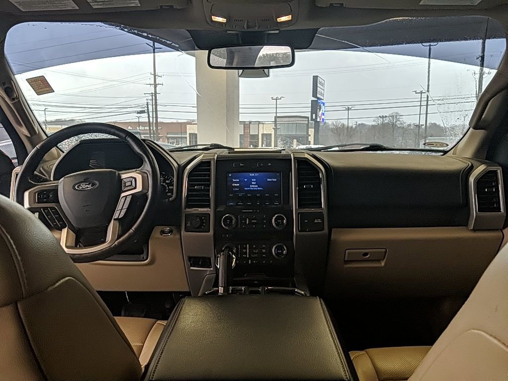 Used 2017 Ford F150 Lariat w/ Equipment Group 502A Luxury image 16