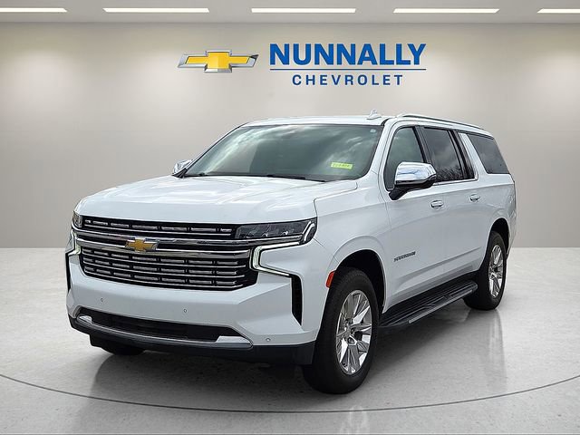 Used 2022 Chevrolet Suburban Premier RWD image 1
