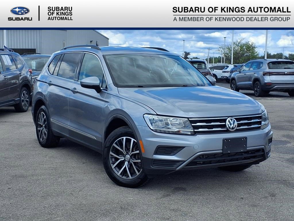 Used 2020 Volkswagen Tiguan SE image 1