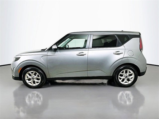 Used 2024 Kia Soul LX w/ Option Group 015 image 4
