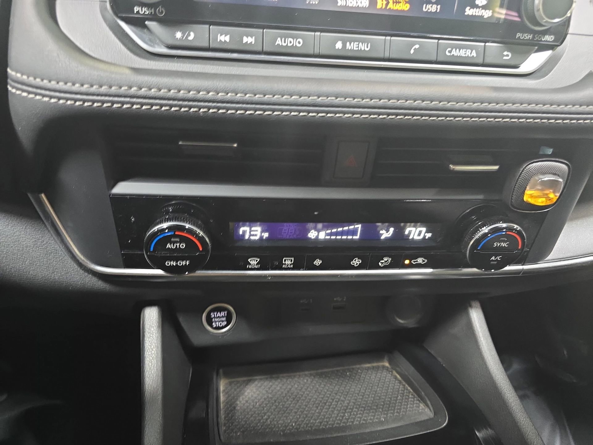 Certified 2023 Nissan Rogue SV FWD image 24