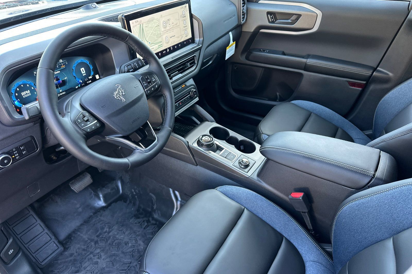 New 2025 Ford Bronco Sport Outer Banks w/ Sasquatch Outer Banks Package image 9