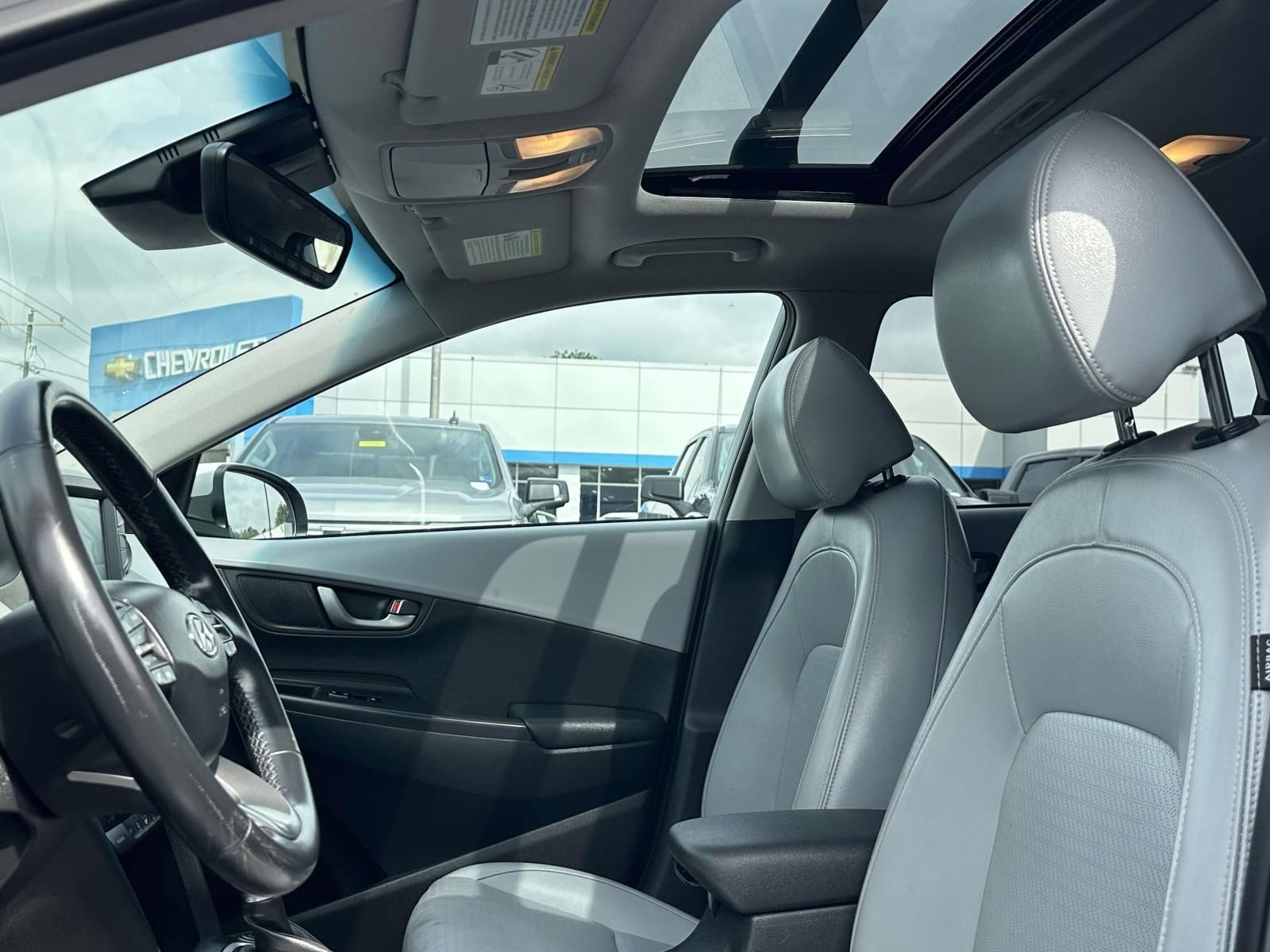 Used 2020 Hyundai Kona Limited AWD/4WD image 23