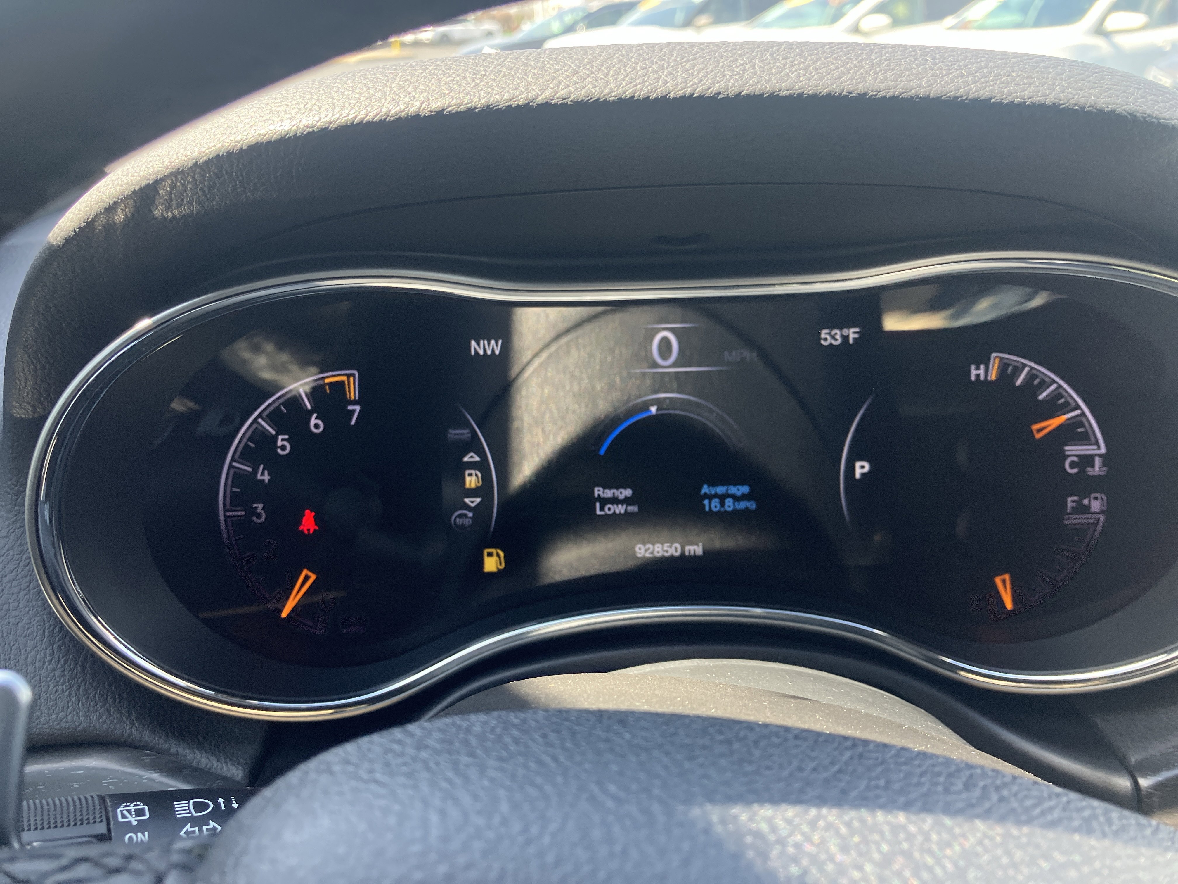 Used 2017 Jeep Grand Cherokee Altitude image 23