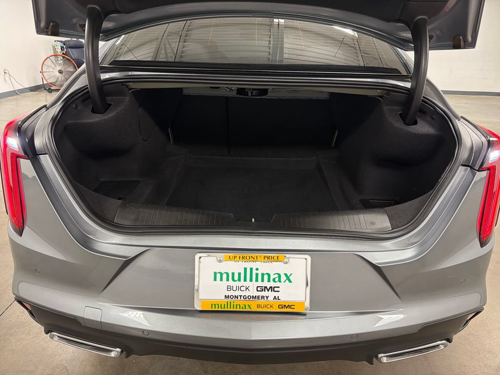 Used 2021 Cadillac CT4 Premium Luxury RWD image 17