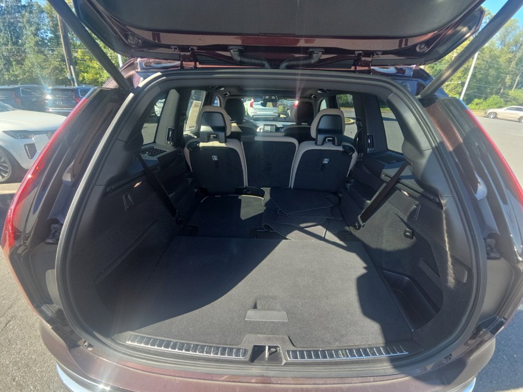 Certified 2026 Volvo XC90 B6 Plus AWD/4WD image 7