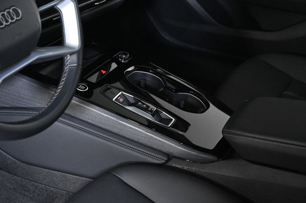 Used 2025 Audi A5 2.0T Premium w/ Convenience Package image 19