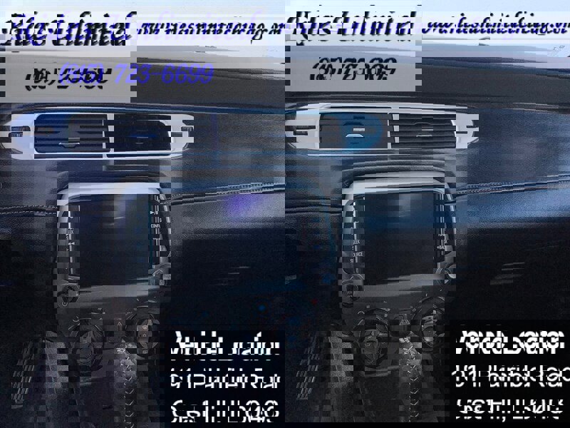 Used 2015 Chevrolet Camaro LT w/ Rear Vision Package image 15